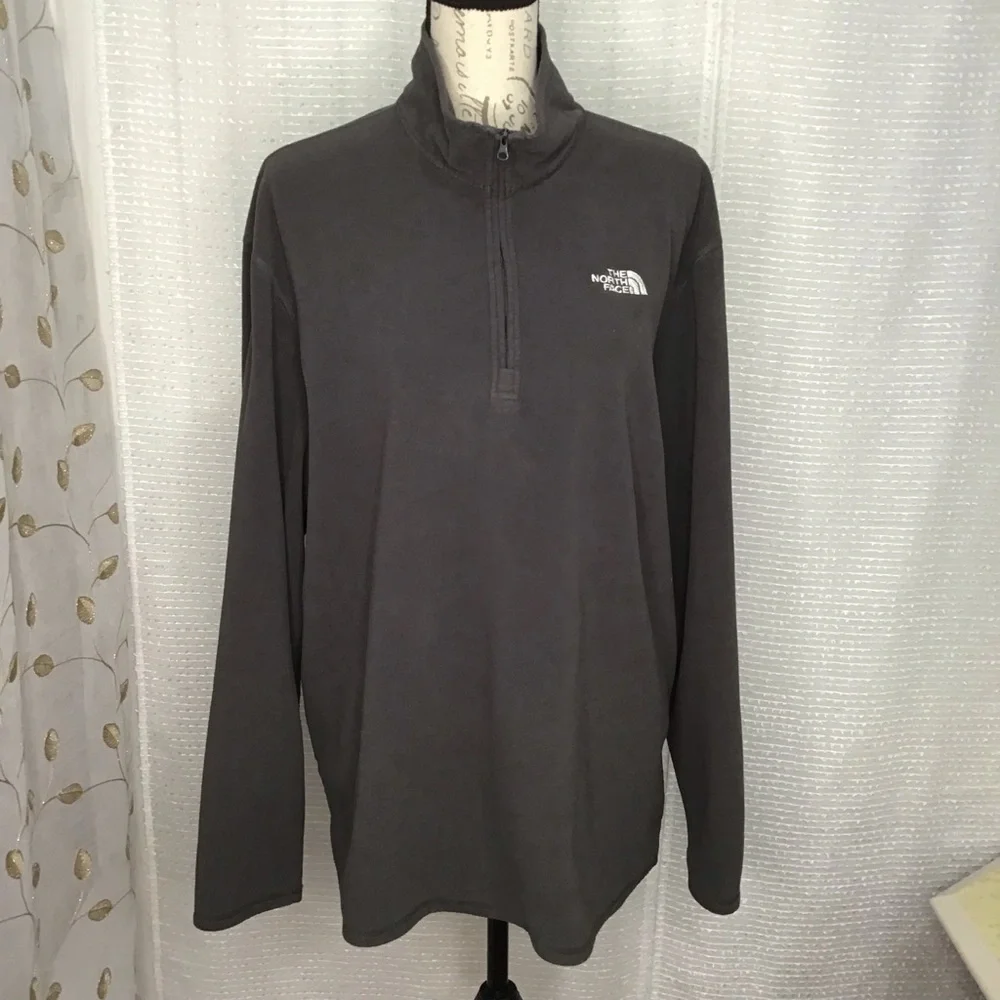 The North Face Quarter Zip Pullover Fleece Jacket